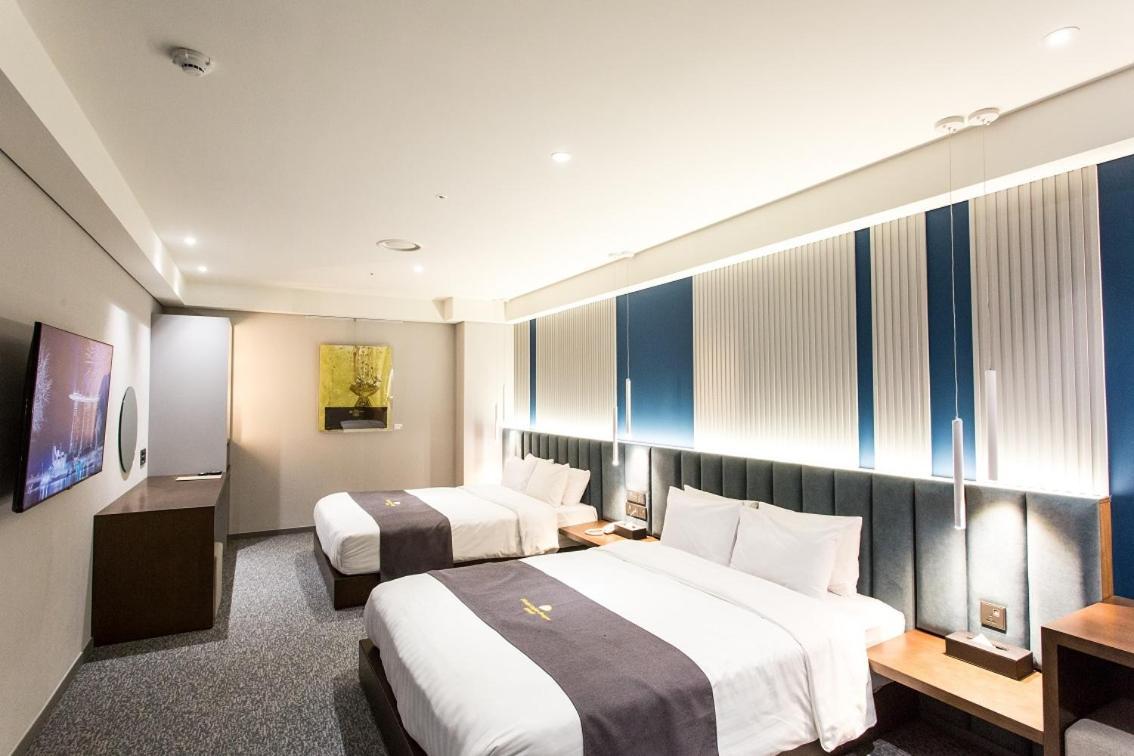 Interburgo Hotel Wonju Luaran gambar